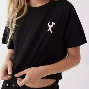 NWT True Religion Bella Breast Cancer Crop Tee - Large